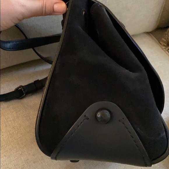 Selena Gomez Coach black purse with black leather and suede - Picture 4 of 9